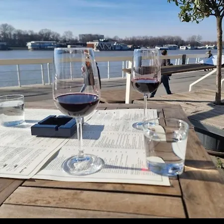 River Side Belgrade Sajmiste Exterior photo