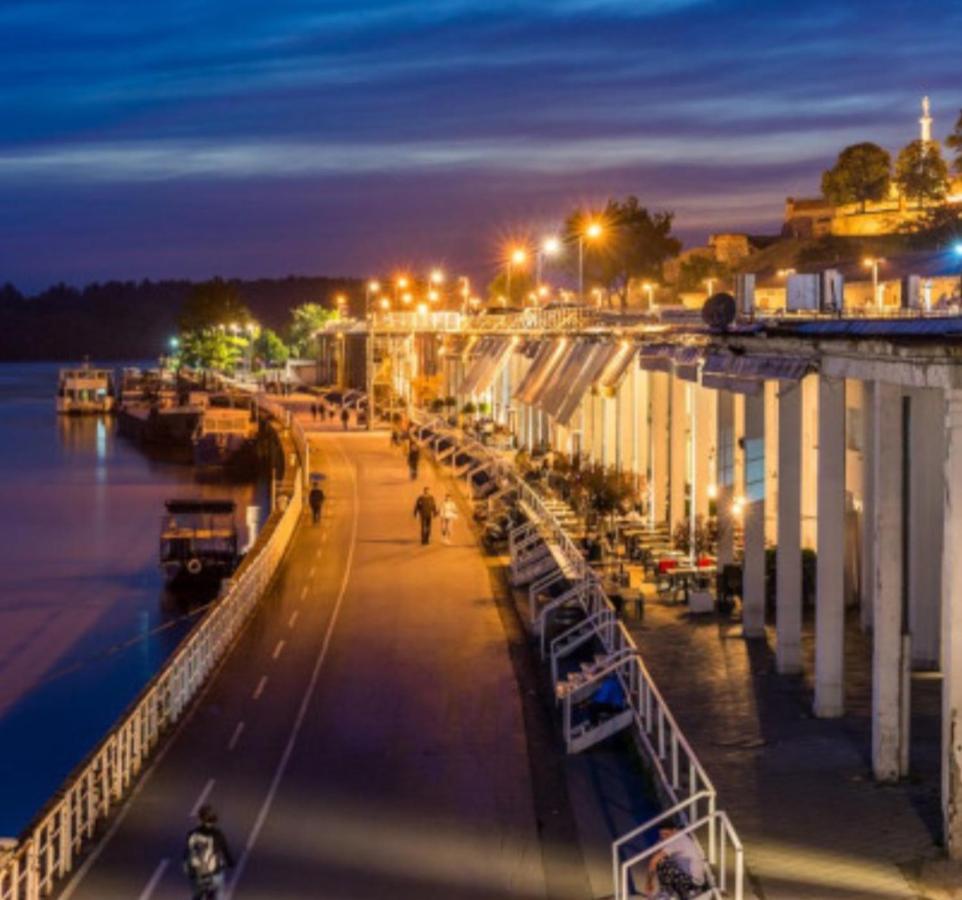 River Side Belgrade *